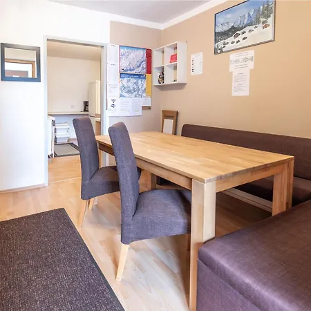 Al Vietta-2 By Interhome