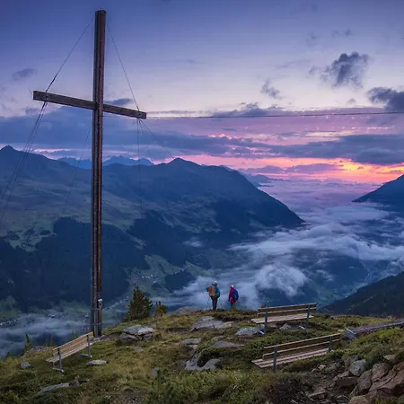 Al Vietta-2 By Interhome